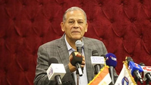 محمد أنور السادات،