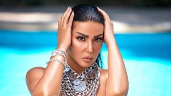 سمية الخشاب