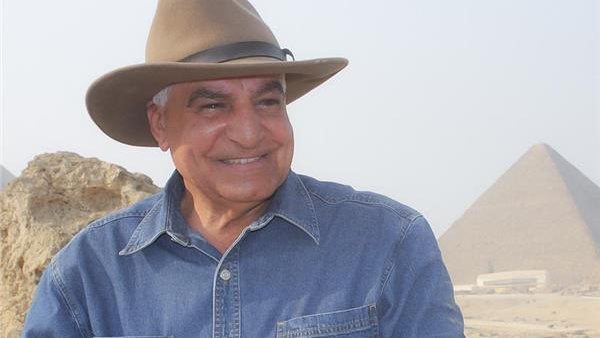 الدكتور زاهي حواس