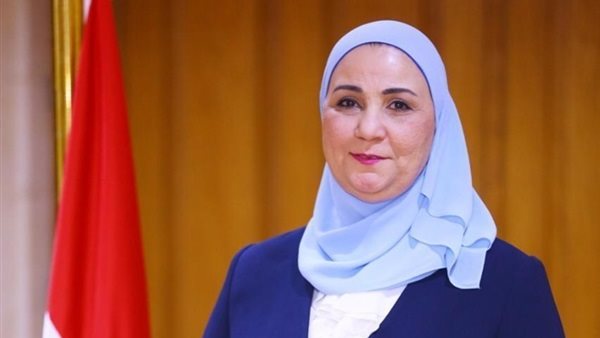 نيفين القباج وزيرة