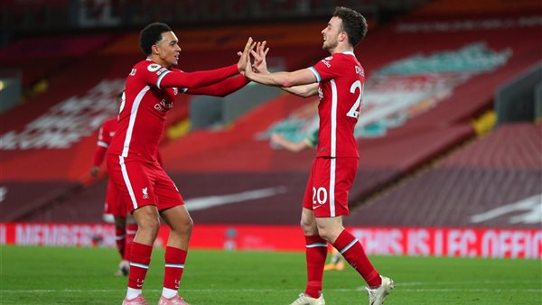 جوتا يحتفل بهدفه