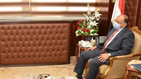 وزير التنمية المحلية