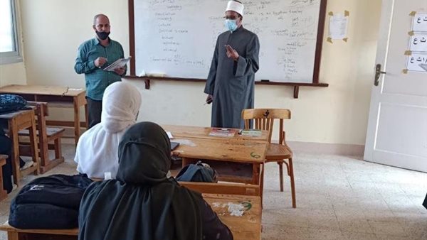 رئيس قطاع المعاهد