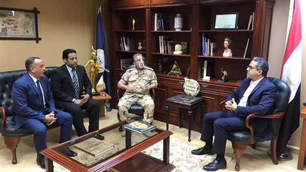 الدكتور الطيب عباس