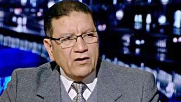 حسني يوسف مدير البرنامج