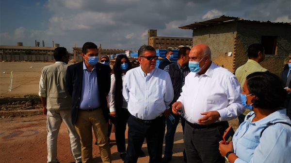 جانب من الجولة 