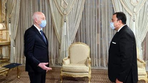 الرئيس التونسي فيس