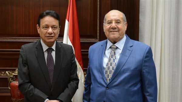 كرم جبر ، المستشار