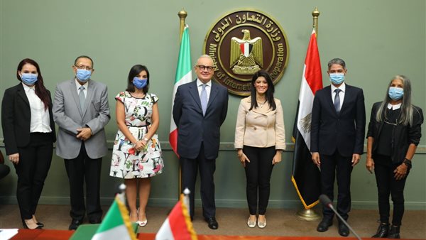 جانب من اللقاء