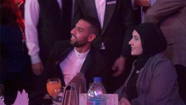 مؤمن زكريا وزوجته