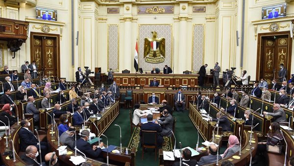 الدكتور علي عبد العال