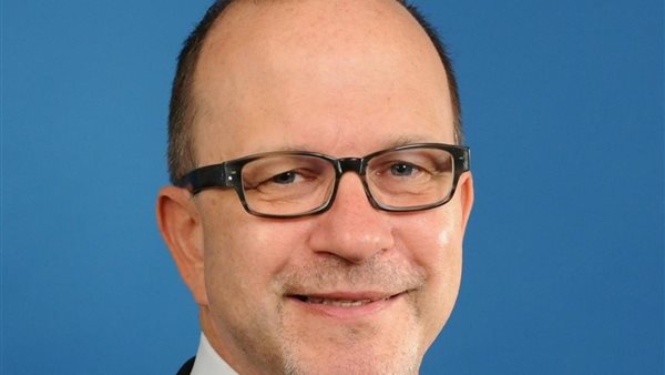  تيد شيبان، المدير