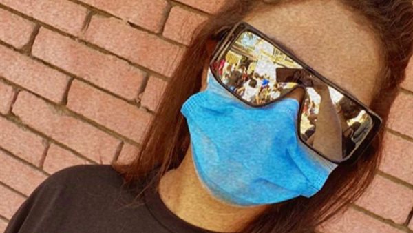 ياسمين عبد العزيز