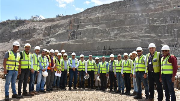 عاصم الجزار  وزير