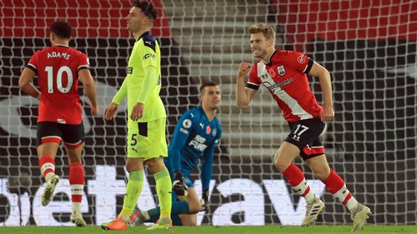 جانب من مباراة أمس