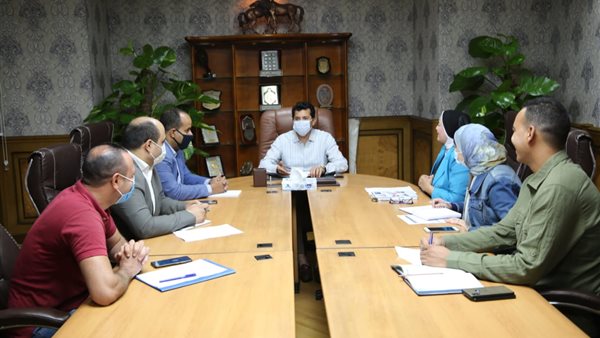 وزير الرياضة أشرف