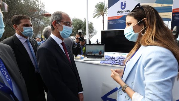 وزير الاتصالات في