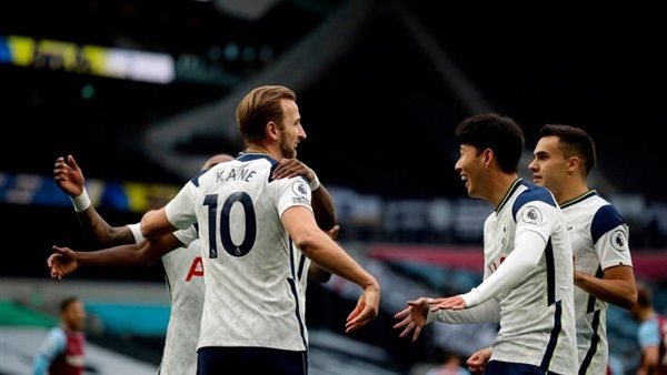 فريق توتنهام