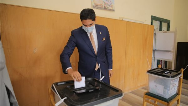 ابو هشينة عضو مجلس