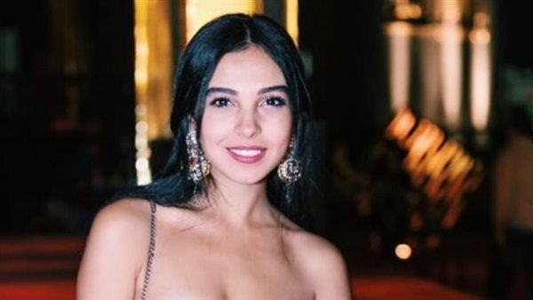 سلمى أبو ضيف 