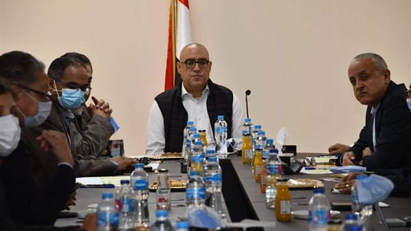 وزير الإسكان