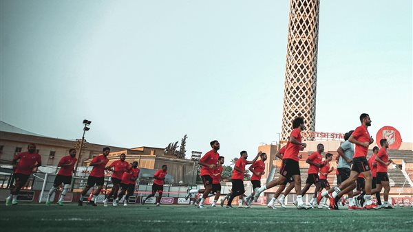 لاعبي الأهلي