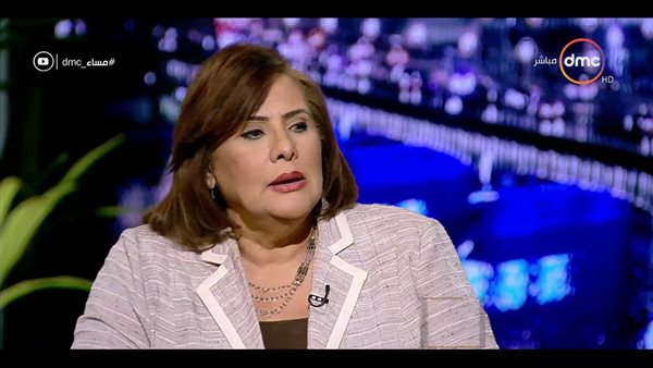 الدكتورة أمانى الطويل