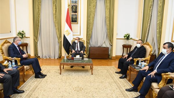 وزير الانتاج الحربى