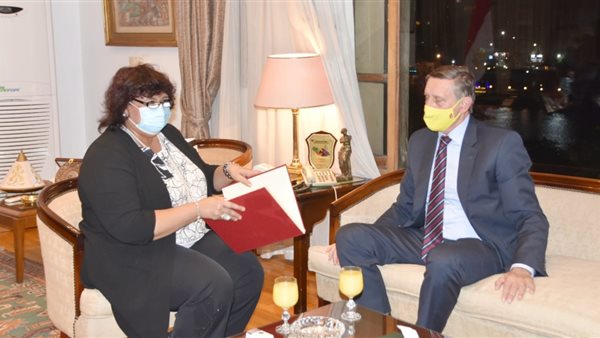 جانب من الحدث 