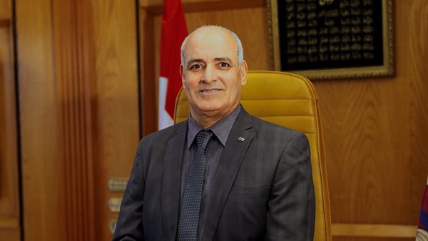 رئيس جامعة الفيوم