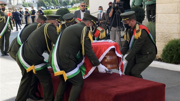 جنازة صائب عريقات