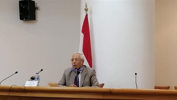  الدكتور هشام عزمى