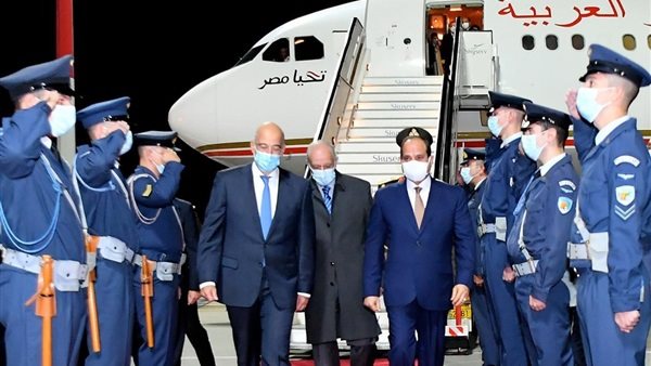الرئيس السيسي يصل