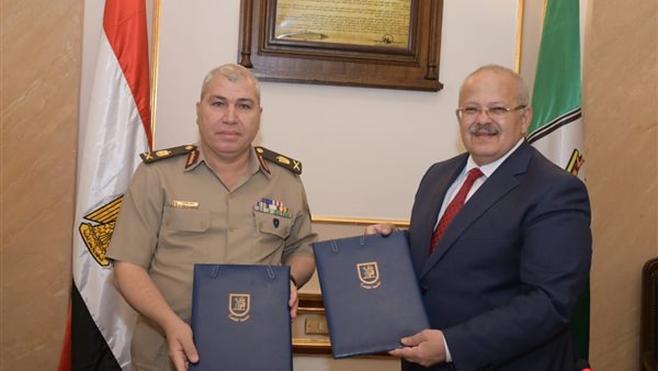 رئيس جامعة القاهرة