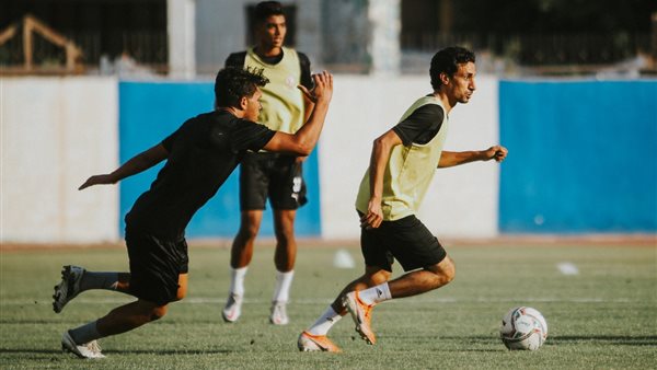 جانب من تدريبات أمس