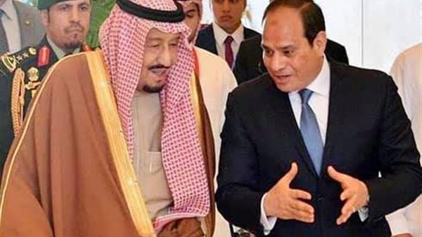 الرئيس السيسي وخادم