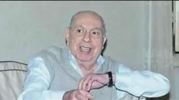 الروائي اسماعيل ولى