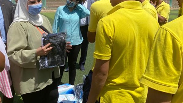 وزيرة التضامن وأطفال