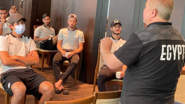 جانب من الجلسة 