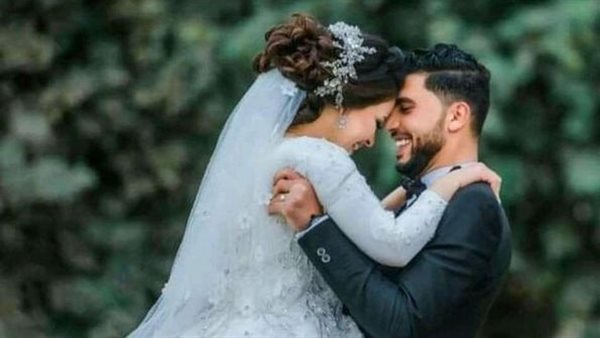 الضحية وزوجته 