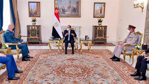 الرئيس السيسى يستقبل