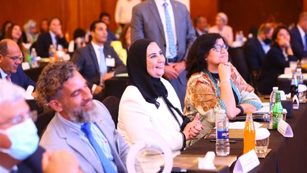 نيفين القباج وزيرة