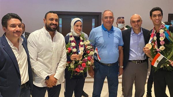 استقبال هداية وسيف