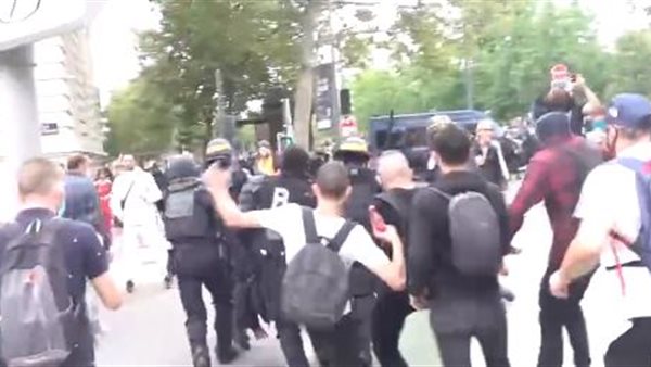 جانب من الاشتباكات