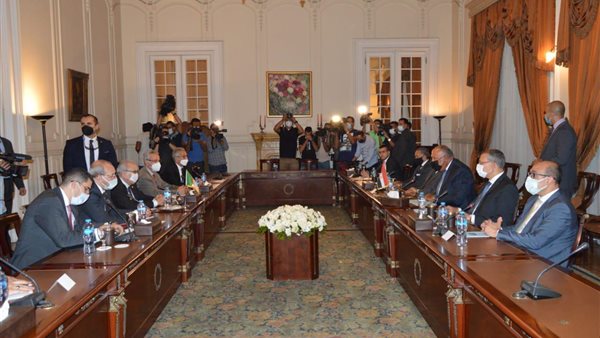 جلسة مباحثات ثنائية