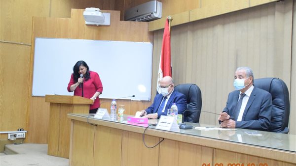 وزير التموين والتجارة