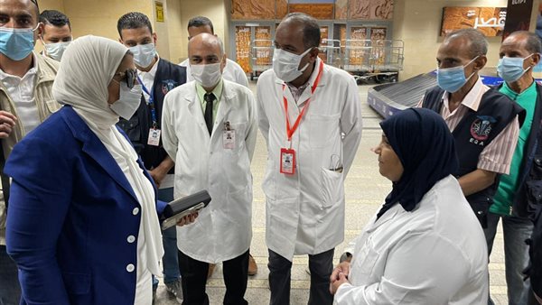 وزيرة الصحة خلال