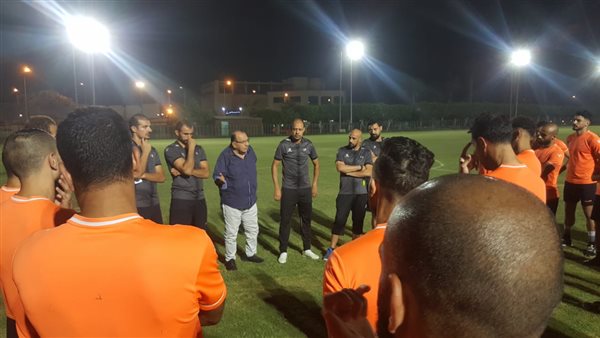 جانب من الجلسة 