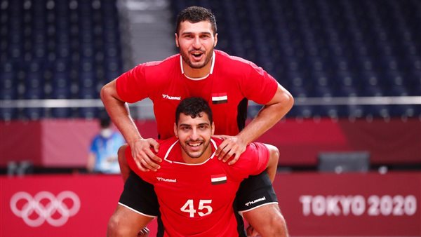 يحيي وسيف الدرع