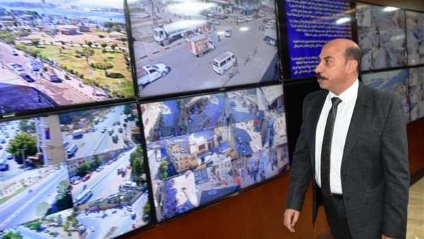 محافظ أسوان